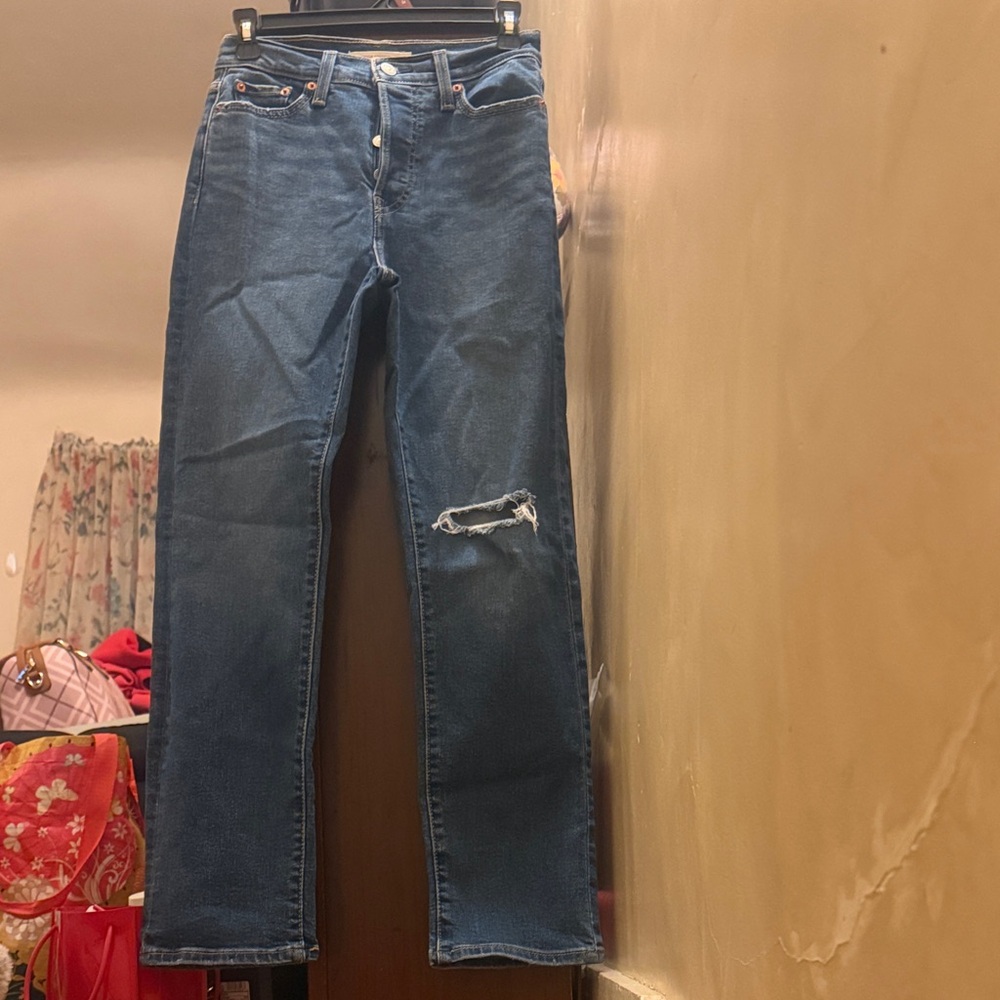 Stylish Blue Distressed Women Jeans
